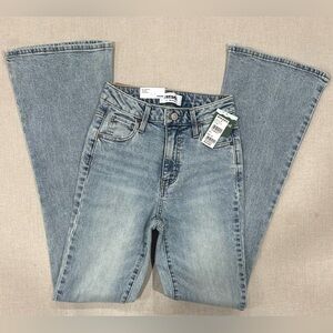 NWT Tilly’s RSQ Women's High Rise Flare Jeans Size 24 Light Wash Blue Denim New